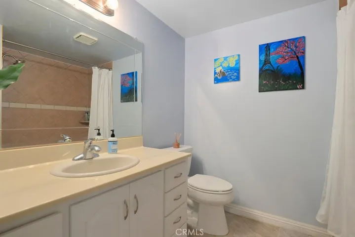 2514 E Willow Street 206, Signal Hill, California 90755