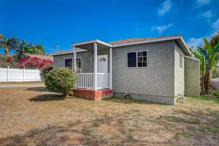 1511 California St, Oceanside, California 92054