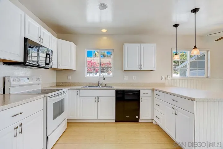 1511 California St, Oceanside, California 92054