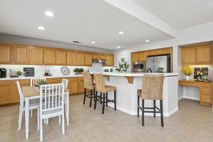 3228 Hidden Estate Lane, Escondido, California 92027