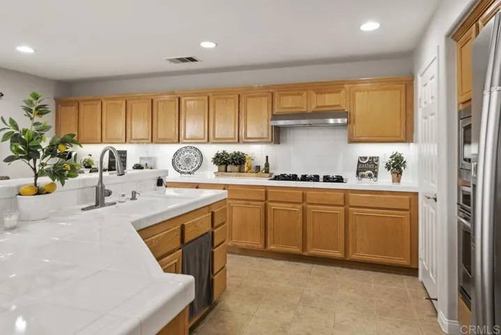 3228 Hidden Estate Lane, Escondido, California 92027