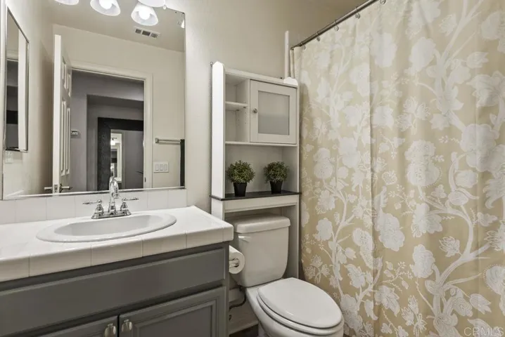 3228 Hidden Estate Lane, Escondido, California 92027