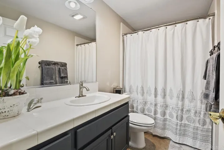3228 Hidden Estate Lane, Escondido, California 92027