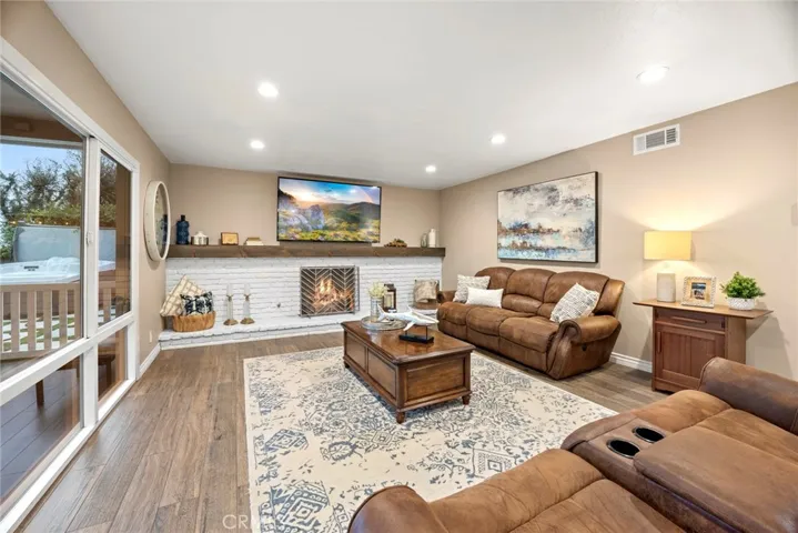 19542 Old Ranch Road, Yorba Linda, California 92886
