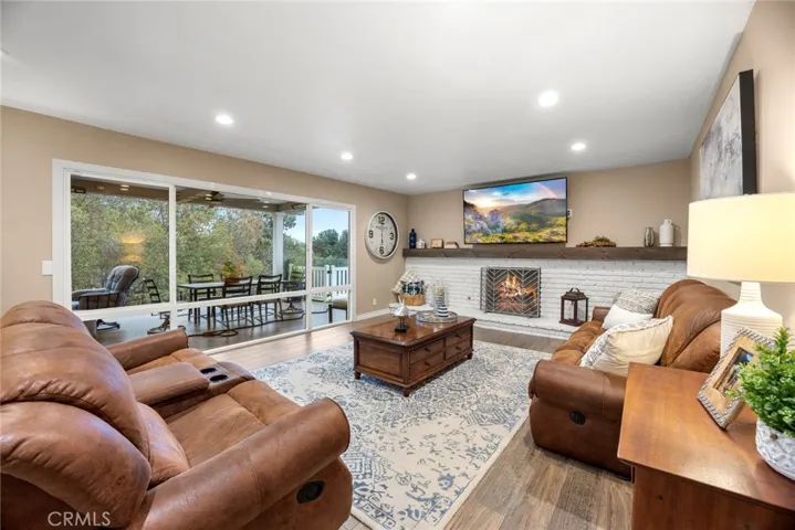 19542 Old Ranch Road, Yorba Linda, California 92886