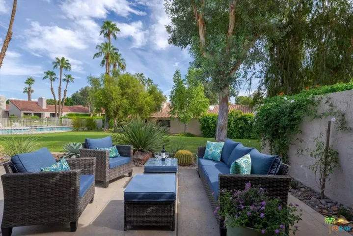 Large entertaining patio.