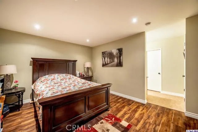 1166 Rosedale Avenue 104, Glendale, California 91201