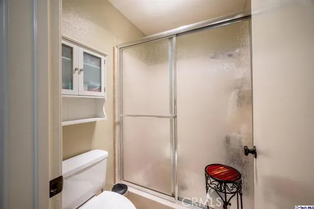 1166 Rosedale Avenue 104, Glendale, California 91201