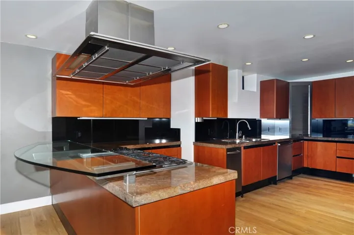 813 Van Dyke Drive, Laguna Beach, California 92651