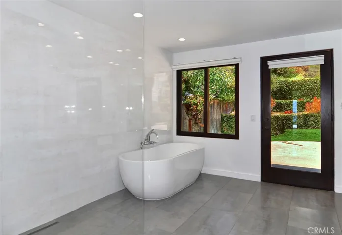 813 Van Dyke Drive, Laguna Beach, California 92651