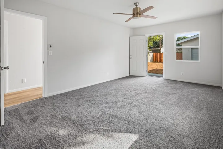714 E 76th Place, Los Angeles, California 90001