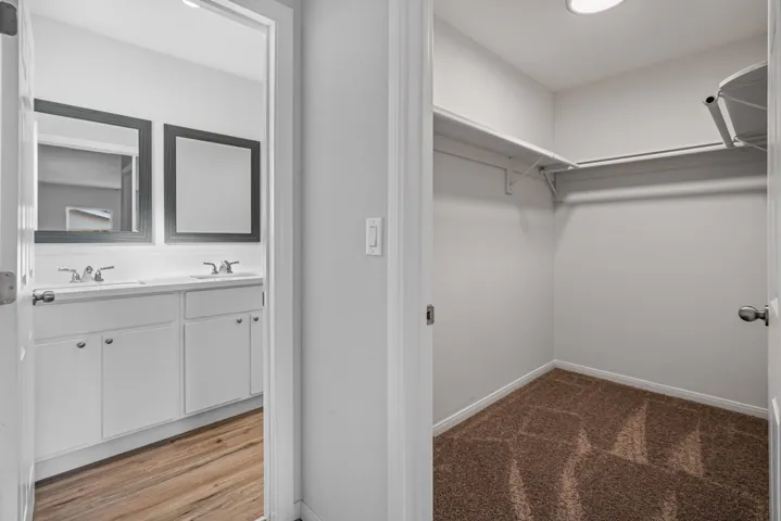 714 E 76th Place, Los Angeles, California 90001