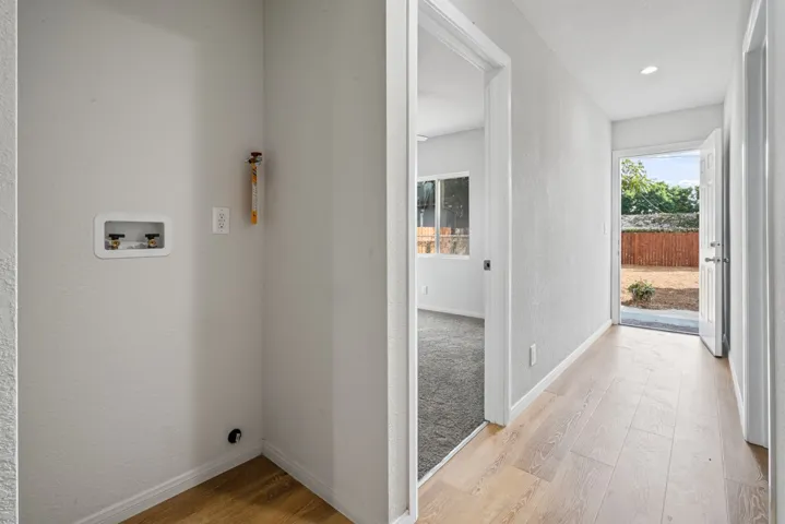 714 E 76th Place, Los Angeles, California 90001