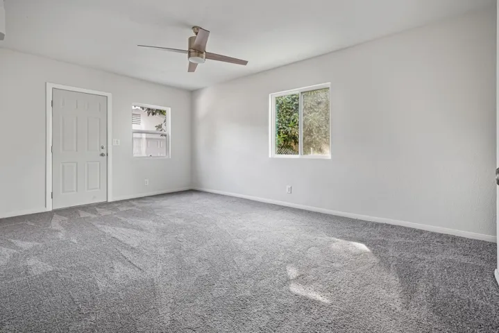 714 E 76th Place, Los Angeles, California 90001