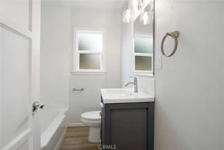 419 W Walnut Avenue, Monrovia, California 91016