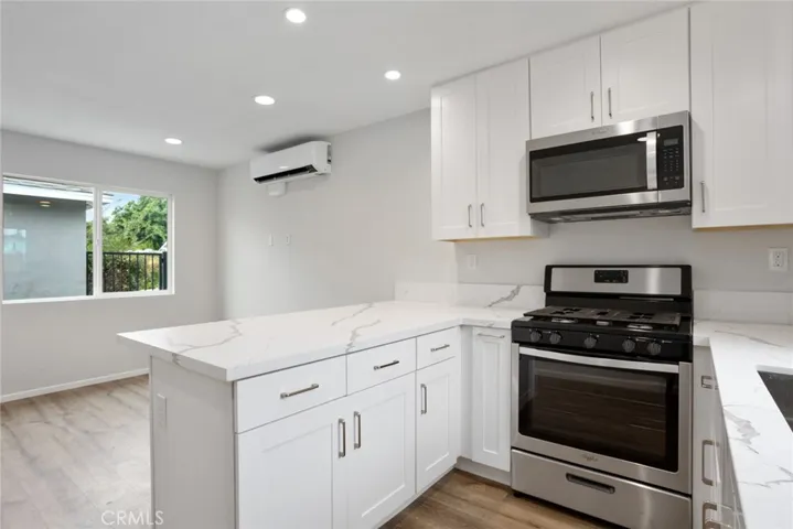 419 W Walnut Avenue, Monrovia, California 91016