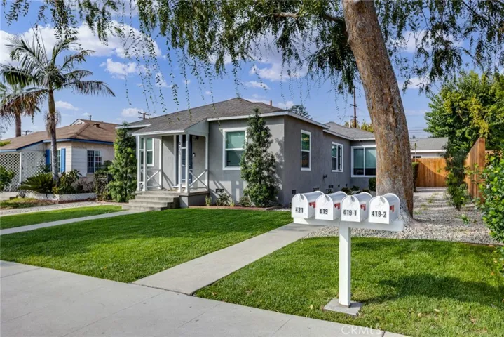 419 W Walnut Avenue, Monrovia, California 91016