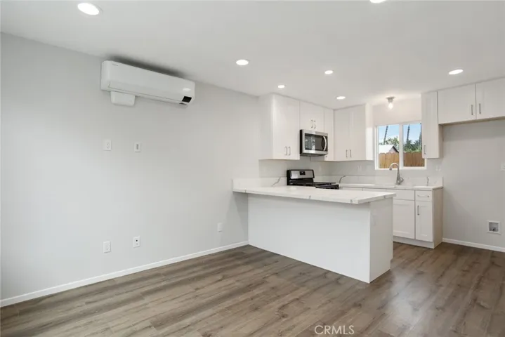419 W Walnut Avenue, Monrovia, California 91016