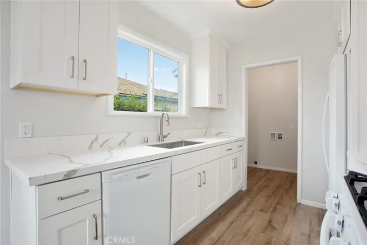 419 W Walnut Avenue, Monrovia, California 91016