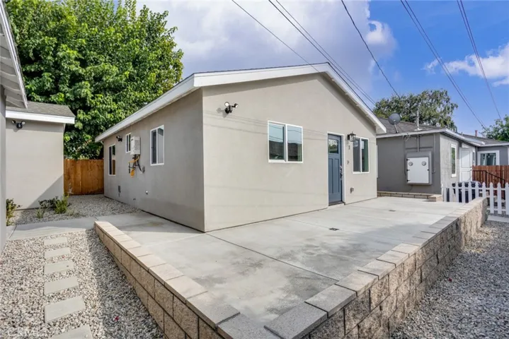 419 W Walnut Avenue, Monrovia, California 91016