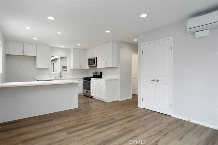 419 W Walnut Avenue, Monrovia, California 91016