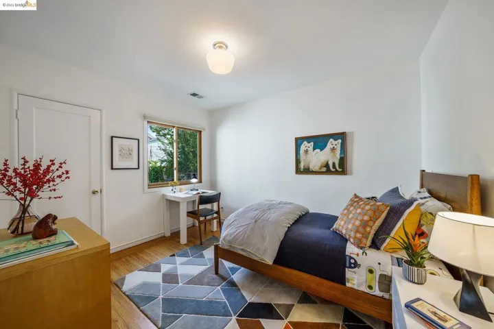 2421 Valley St, Berkeley, California 94702