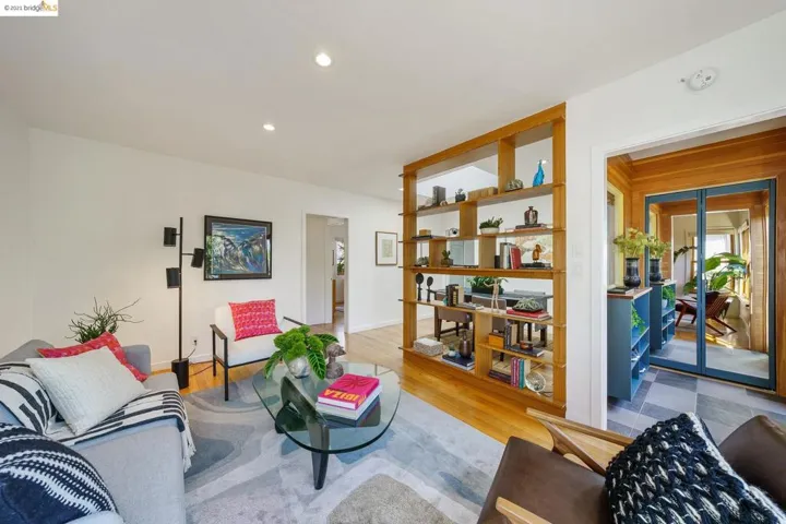 2421 Valley St, Berkeley, California 94702