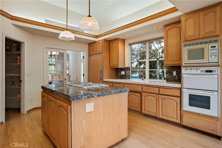 Another view of kitchen