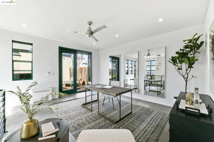 737 2nd Street 406, Oakland, California 94607