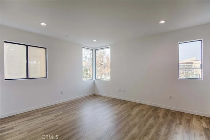 11478 Moorpark Street 401, Studio City, California 91602
