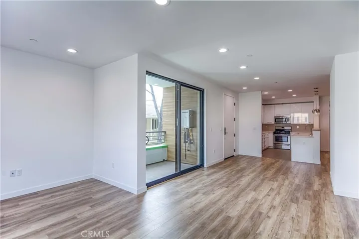 11478 Moorpark Street 401, Studio City, California 91602