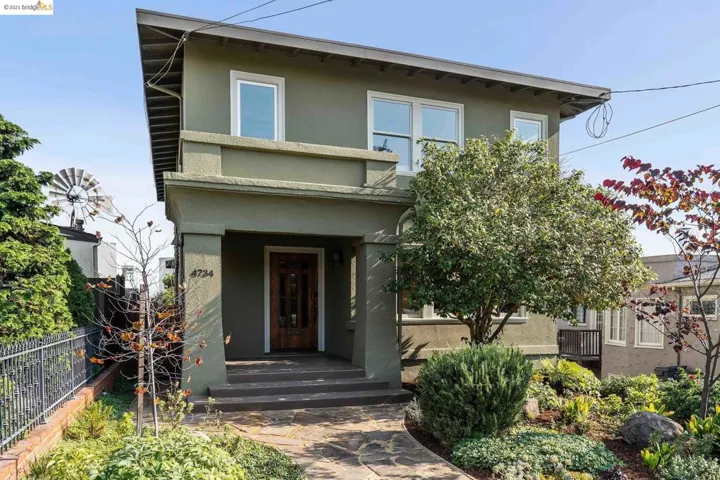 4734 Edgewood Avenue, Oakland, California 94602