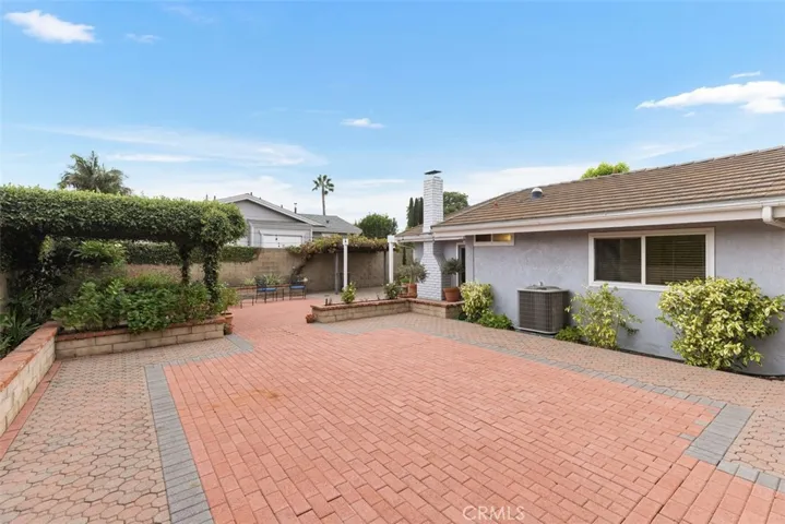 18936 Jane Circle, North Tustin, California 92705