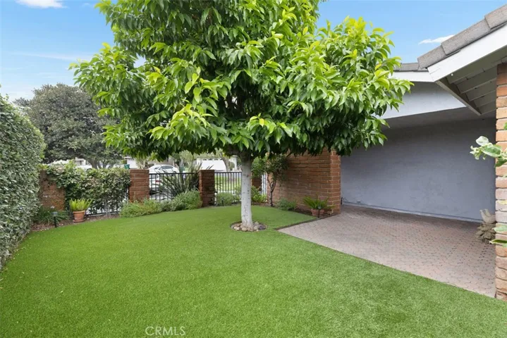 18936 Jane Circle, North Tustin, California 92705