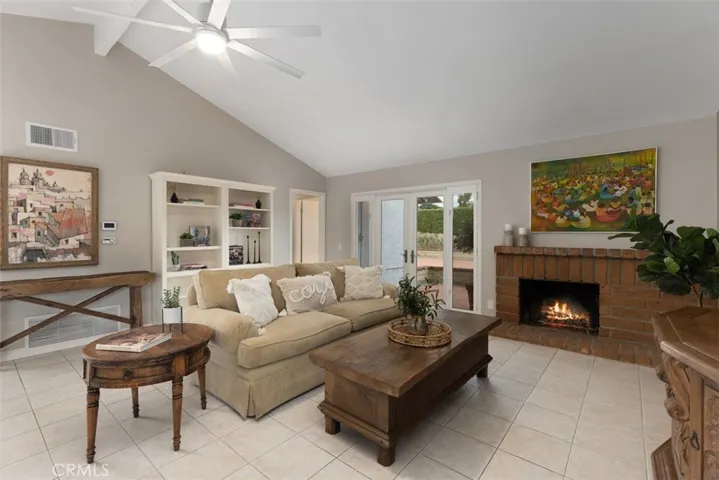18936 Jane Circle, North Tustin, California 92705