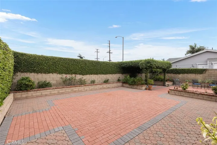 18936 Jane Circle, North Tustin, California 92705