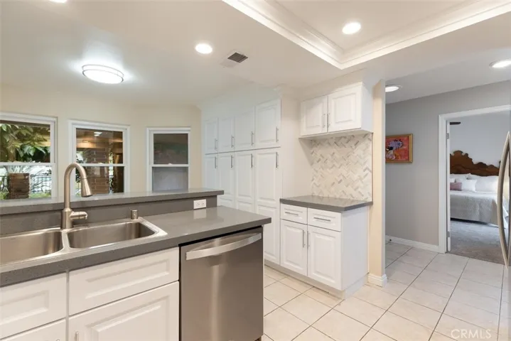 18936 Jane Circle, North Tustin, California 92705