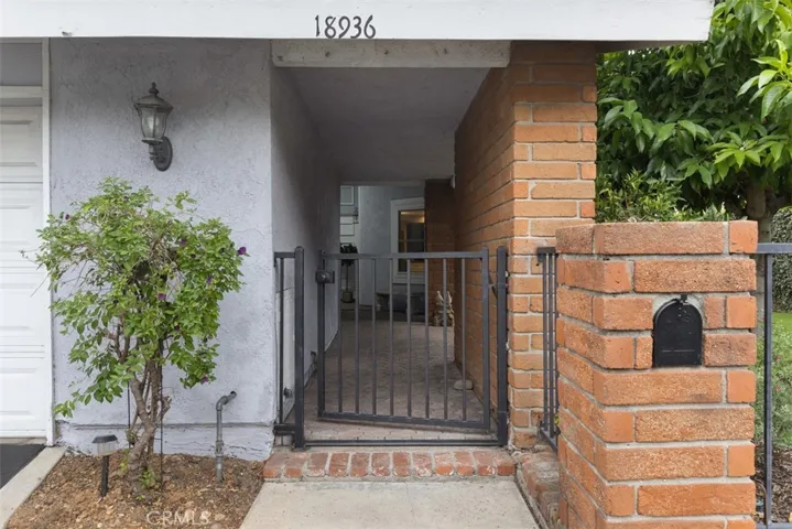 18936 Jane Circle, North Tustin, California 92705