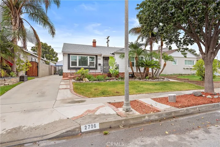 2706 Sandwood Street, Lakewood, California 90712