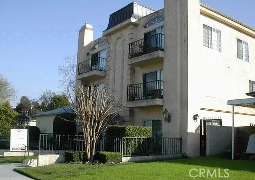11482 Moorpark Street 07, Studio City, California 91602