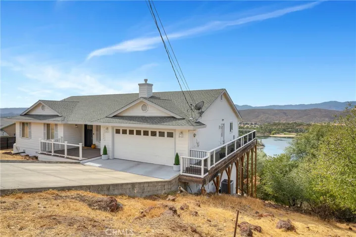 17232 Greenridge Road, Hidden Valley Lake, California 95467
