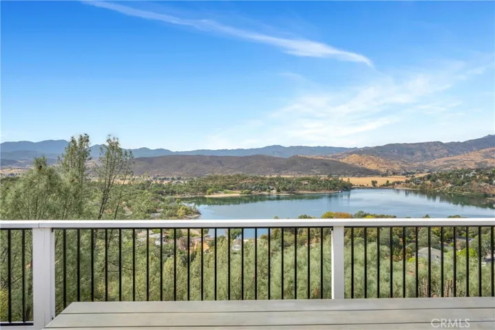 17232 Greenridge Road, Hidden Valley Lake, California 95467