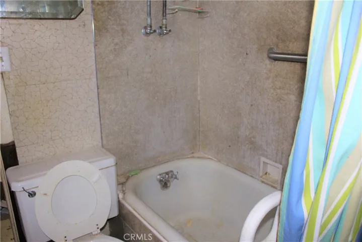 8030 Santa Fe Drive, Winton, California 95388