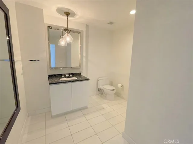 900 W Olympic Boulevard 30f, Los Angeles, California 90015