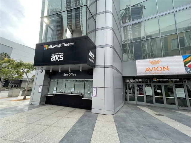 900 W Olympic Boulevard 30f, Los Angeles, California 90015