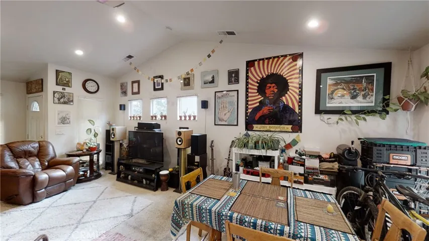 280 E 19th Street, Chico, California 95928