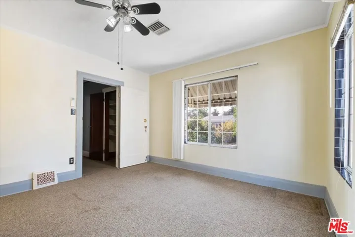 956 Westchester Place, Los Angeles, California 90019
