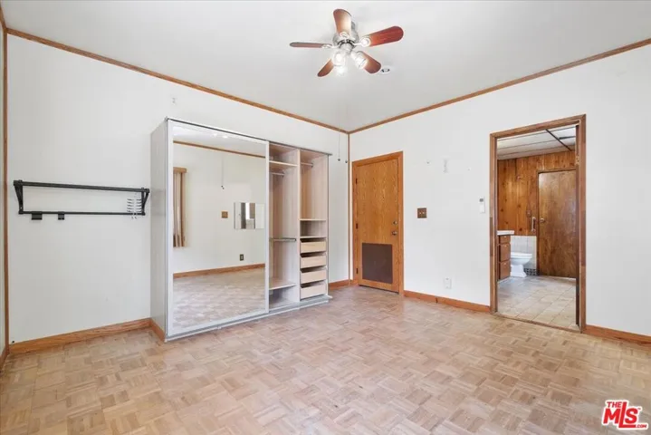 956 Westchester Place, Los Angeles, California 90019