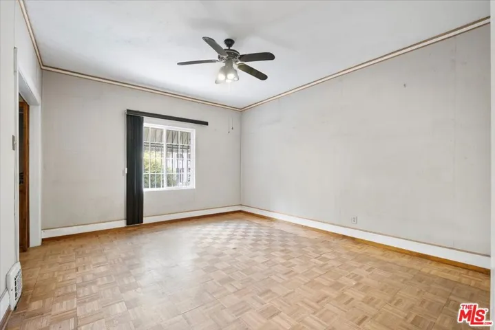 956 Westchester Place, Los Angeles, California 90019