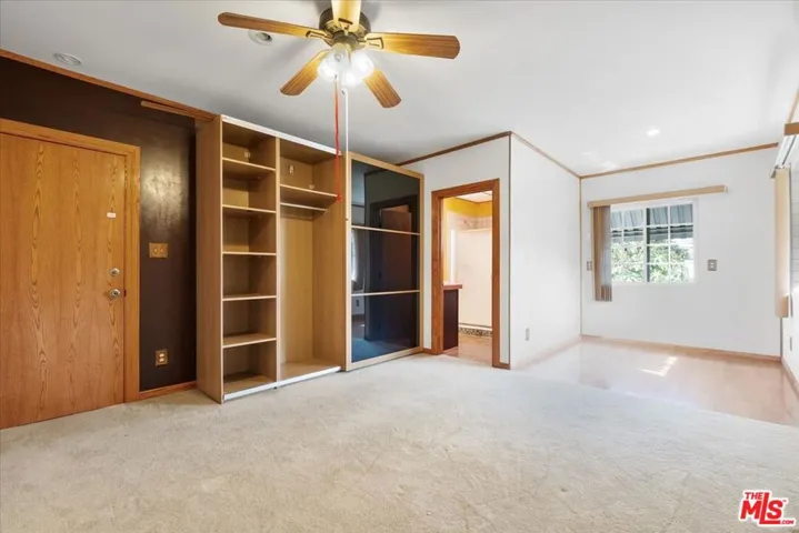 956 Westchester Place, Los Angeles, California 90019